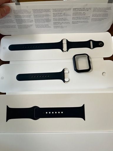 【値下げ】?97% Apple Watch SE (第1世代) 44mm A2352 GPSモデル ミッドナイトアルミニウムケース