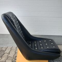 ダットサンバケットシート　レプリカ　未使用品の画像