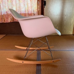 ロッキングチェアの画像