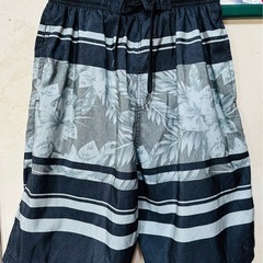 受付中です❗️ショートパンツペア　メンズLサイズレディースMサイズ　海パンメンズLサイズの画像