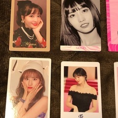 TWICE   モモ　ポスカ＆トレカ　セットの画像