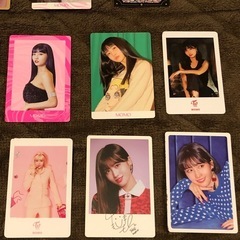 TWICE   モモ　ポスカ＆トレカ　セットの画像