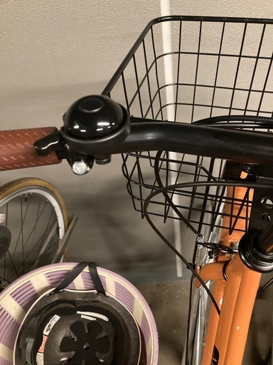 早い者勝ち！応募殺到中！】オレンジ シティサイクル 5段階ギア