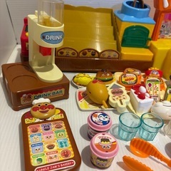 アンパンマンのおもちゃセットの画像