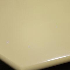 折り畳み式テーブルの画像
