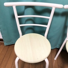 【大至急！すぐ処分】イス　椅子　ダイニングチェア　二脚　木目　中古の画像