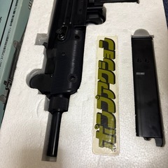 エアガン 絶版希少美品UZI ポンプアクション　10禁の画像