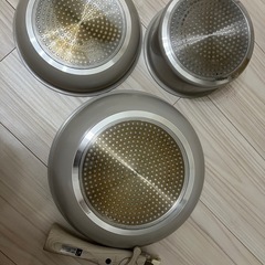 フライパン5点セット アイリスオーヤマの画像