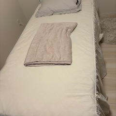 ニトリ　ベッドフレームの画像