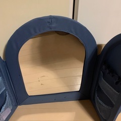 IKEA 秘密扉みたいな鏡の画像