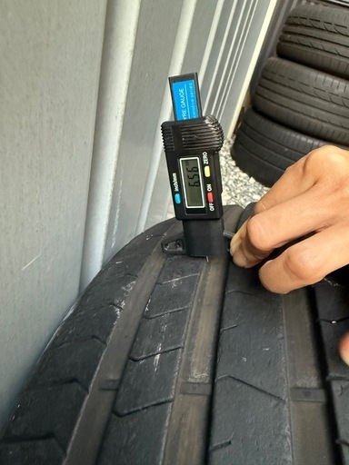 【中古】ピレリ 275/35R20 バリ2本 24年製 275/50R20 113W XL MO ピレリ P ZERO (PZ4) SPORT