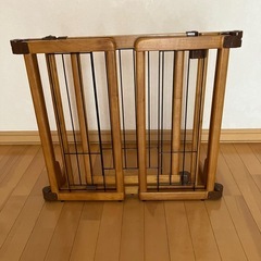 激安‼️【自立式】ペットゲートの画像