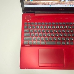 富士通/i7/SSD512GB/8GB/Office付/赤/美品/タッチ対応の画像