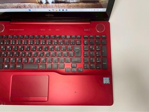 富士通/i7/SSD512GB/8GB/Office/赤/美品/高性能 限定値下げ中！富士通/i7/SSD512GB/8GB/Office付/赤/美品/タッチ