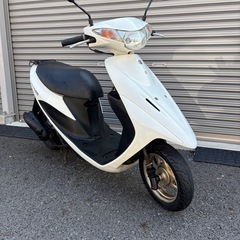 4155.定番人気　アドレスv50 シート、ミラー新品　サイスタ付属　千葉県柏市　即日配送、自走引き取りも可能の画像