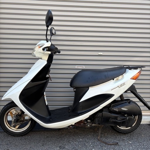 4155.定番人気　アドレスv50 シート、ミラー新品　サイスタ付属　千葉県柏市　即日配送、自走引き取りも可能 4155.定番人気 アドレスv50 シート、ミラー新品 サイスタ付属 千葉県柏