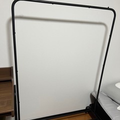 ハンガーラックの画像