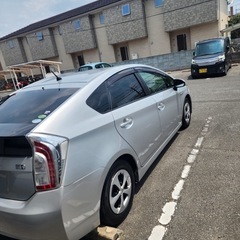 平成25年プリウス30‼️グレードS‼️車検あり‼️今年税金済み‼️コミコミ値段の画像