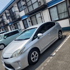 平成25年プリウス30‼️グレードS‼️車検あり‼️今年税金済み‼️コミコミ値段の画像