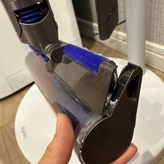 【ダイソン】コードレス掃除機フルセット(定価7.9万円)の画像