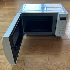 パナソニック 2021年製 ヘルツフリー フラット庫内 電子レンジ 22L NE-FL100-Wの画像