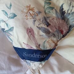 Sanderson 花柄掛け布団 ベージュの画像