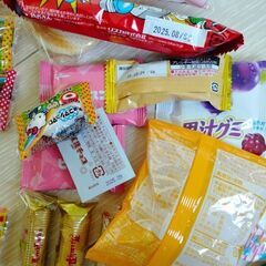 お菓子詰め合わせの画像