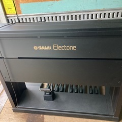 電子ピアノの画像
