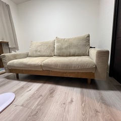 ソファの画像
