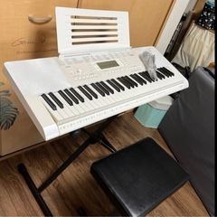 カシオ電子ピアノの画像