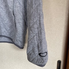 オークリー　パーカーの画像