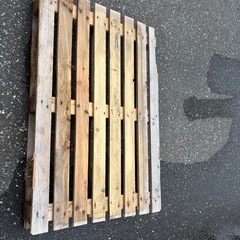 木パレット貰って下さい
の画像