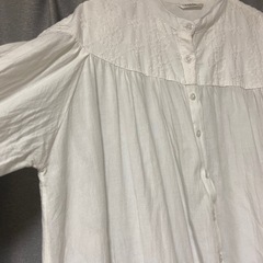 シャツ　ワンピースの画像