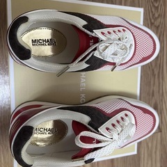 Michael korcs の画像