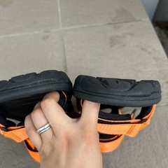 ニコアンド　サンダル　Mサイズ　オレンジの画像