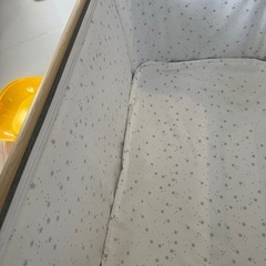 ベビーベッドの画像