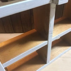 飾り棚 網 レトロ風 ビンテージ 風の画像