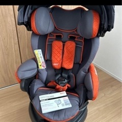 アップリカ チャイルドシートの画像