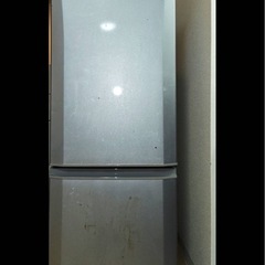 大阪市送料無料‼️冷蔵庫 2021年製 三菱 クリーニング済 凹み有り激安出品 大阪府の三菱冷蔵庫の中古が安い！激安で譲ります・無料で