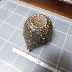 鶴見宗次　片口　黒　手びねり　酒器　陶芸の画像