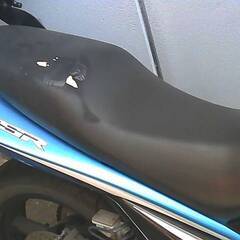 SUZUKI GSR250 白/青 エンジン始動確認 自賠責保険で乗れます 半額配送キャンペーン 期間限定 現状渡し諸経費￥0 横浜 P-Yardの画像