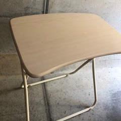★折りたたみ机ホワイト★の画像