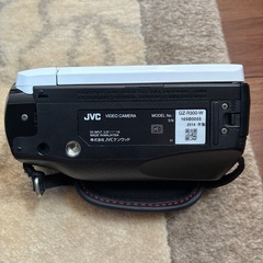 値下げ！JVC Everio ビデオカメラ&三脚セットの画像