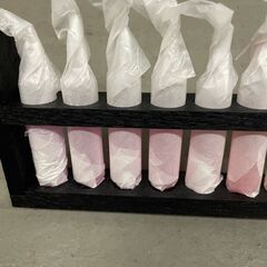【那須町役場】BTB溶液色見本　試験管立てセット　インテリア　理科【管理番号245】の画像