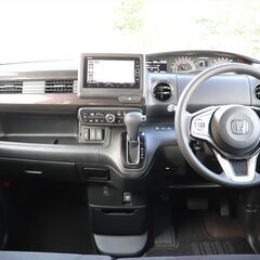 乗出し価格!! 車検2年付 Ｎ－ＢＯＸカスタム 令和2年式 14.6万km スマートキー 禁煙車 全国名変無料 諸費用コミコミ!の画像