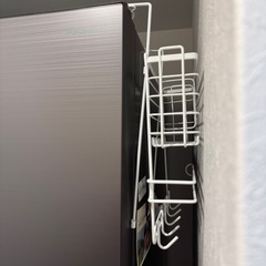 冷蔵庫サイドラックの画像