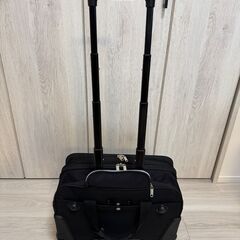  ホーザン(HOZAN) キャスターバッグ【工具差し付き】の画像