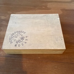 木箱　蓋付きの画像