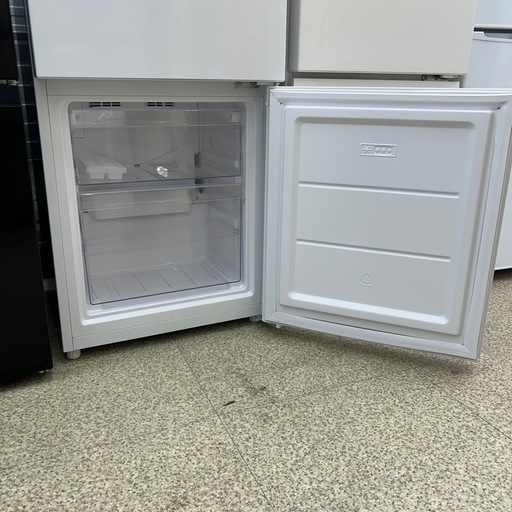 リユースのサカイ東金店 Haier 冷蔵庫 22年製 140L TJ13695