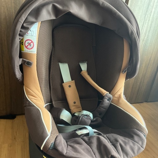 美品✨ エールベベ　クルット NT2 プラウド　ALB871 チャイルドシート 美品✨ エールベベ クルット NT2 プラウド ALB871 チャイルドシート